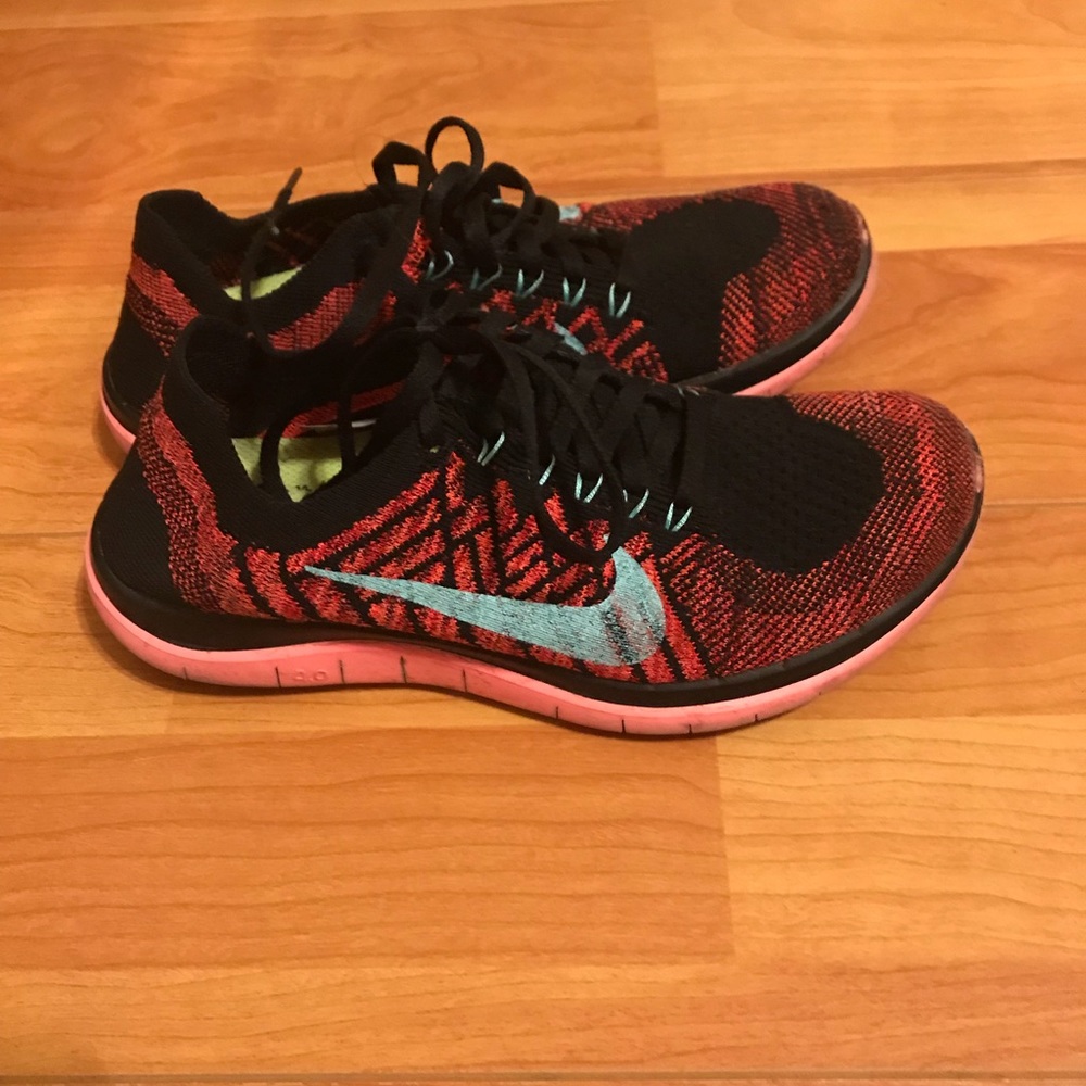 Nike flyknit sneakers